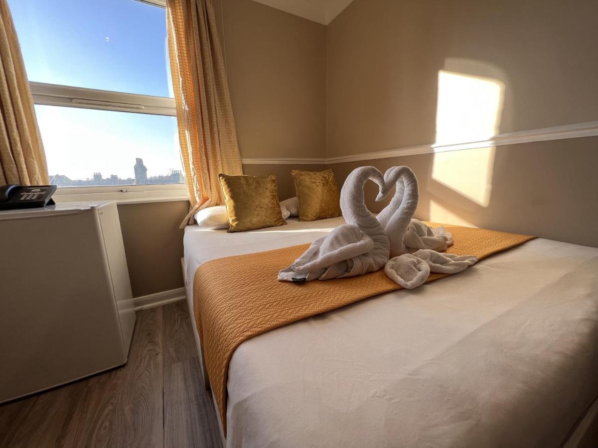 The Commongate Hotels London Exterior photo