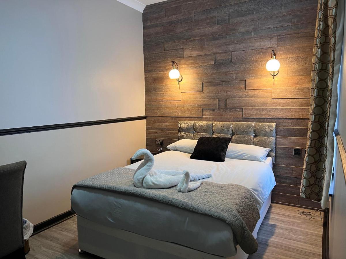 The Commongate Hotels London Exterior photo